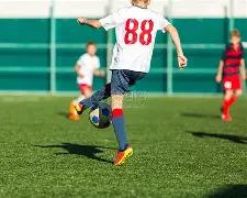 飞论体育,回顾昨日精,彩赛事解说,巅峰国际,巅峰国际官网,巅峰国际H5官网