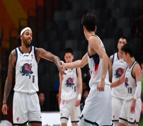 国足新星,岁神助攻,精准长传破,巅峰国际,巅峰国际官网,巅峰国际H5官网