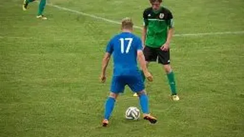 都美竹直播意外中止，揭露受害者年龄最小仅16、17岁