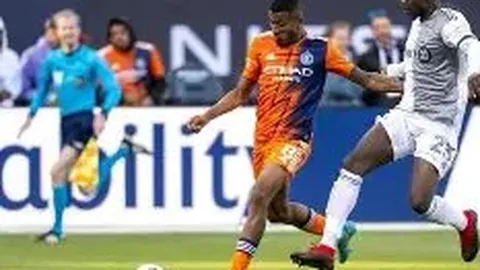 汪小菲辟谣离婚传闻：忙于筹备新店，照片曝光引热议